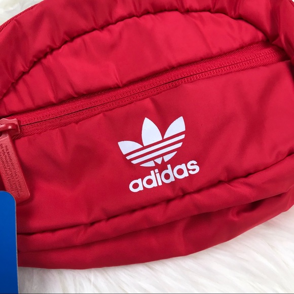 SOLD NWT adidas Originals Trefoil Logo Fanny Pack - Picture 2 of 7